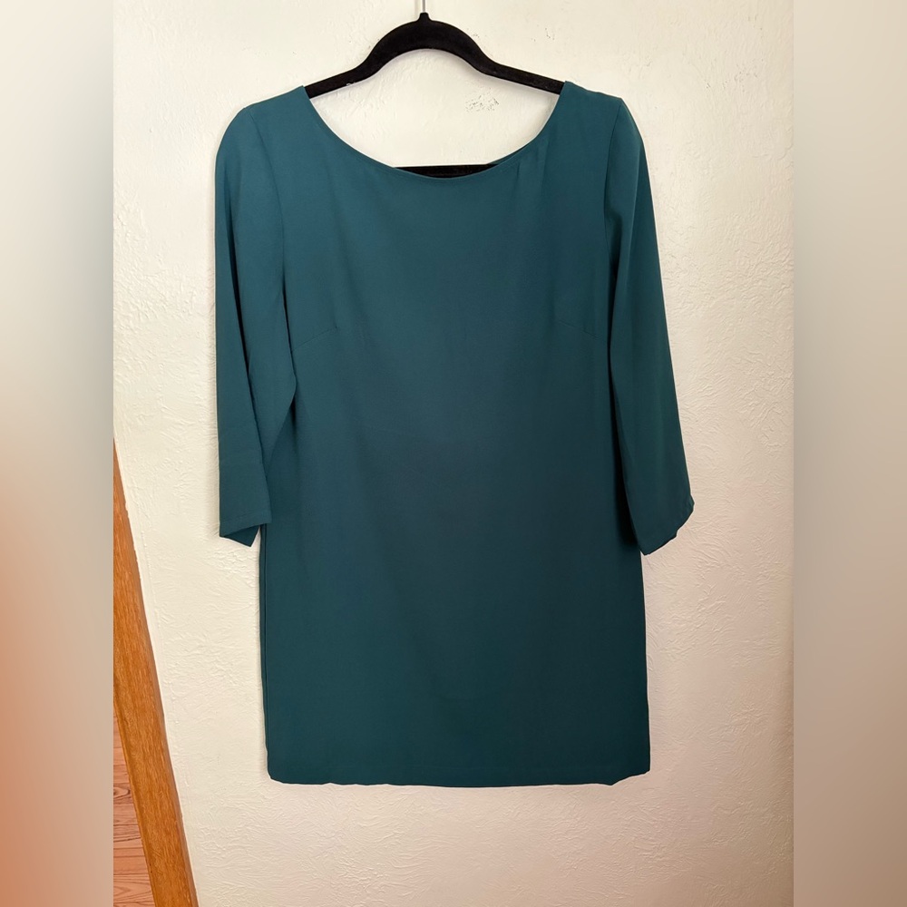 Leith Emerald Green open back long sleeve shift party dress